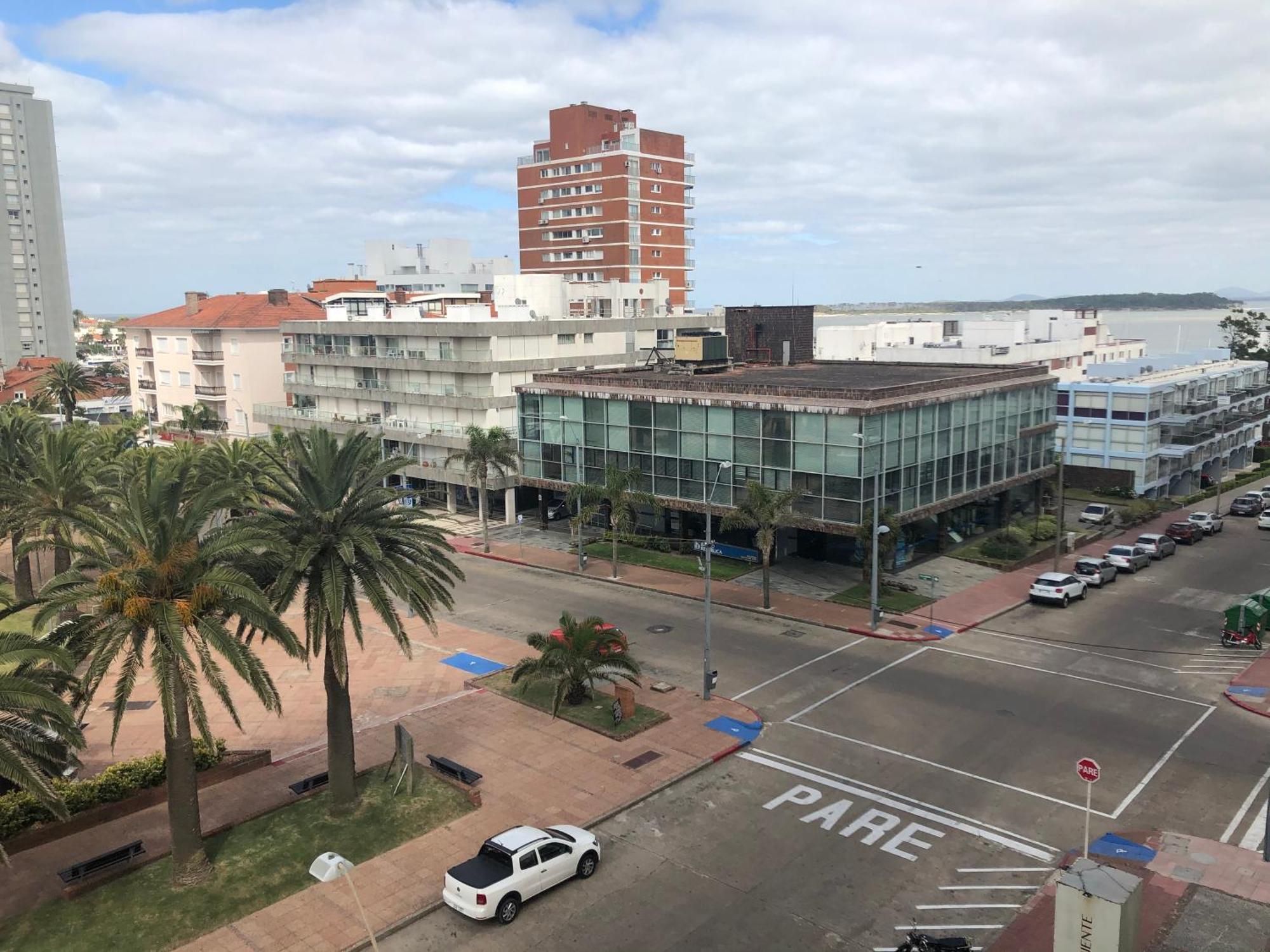 Peninsula Gorlero Centro Apto A Nuevo, Calefaccion!!, Y Gge Lägenhet Punta del Este Exteriör bild
